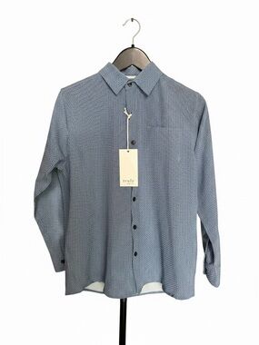 TRULY Men's Light Blue Textured Button-Down Shirt